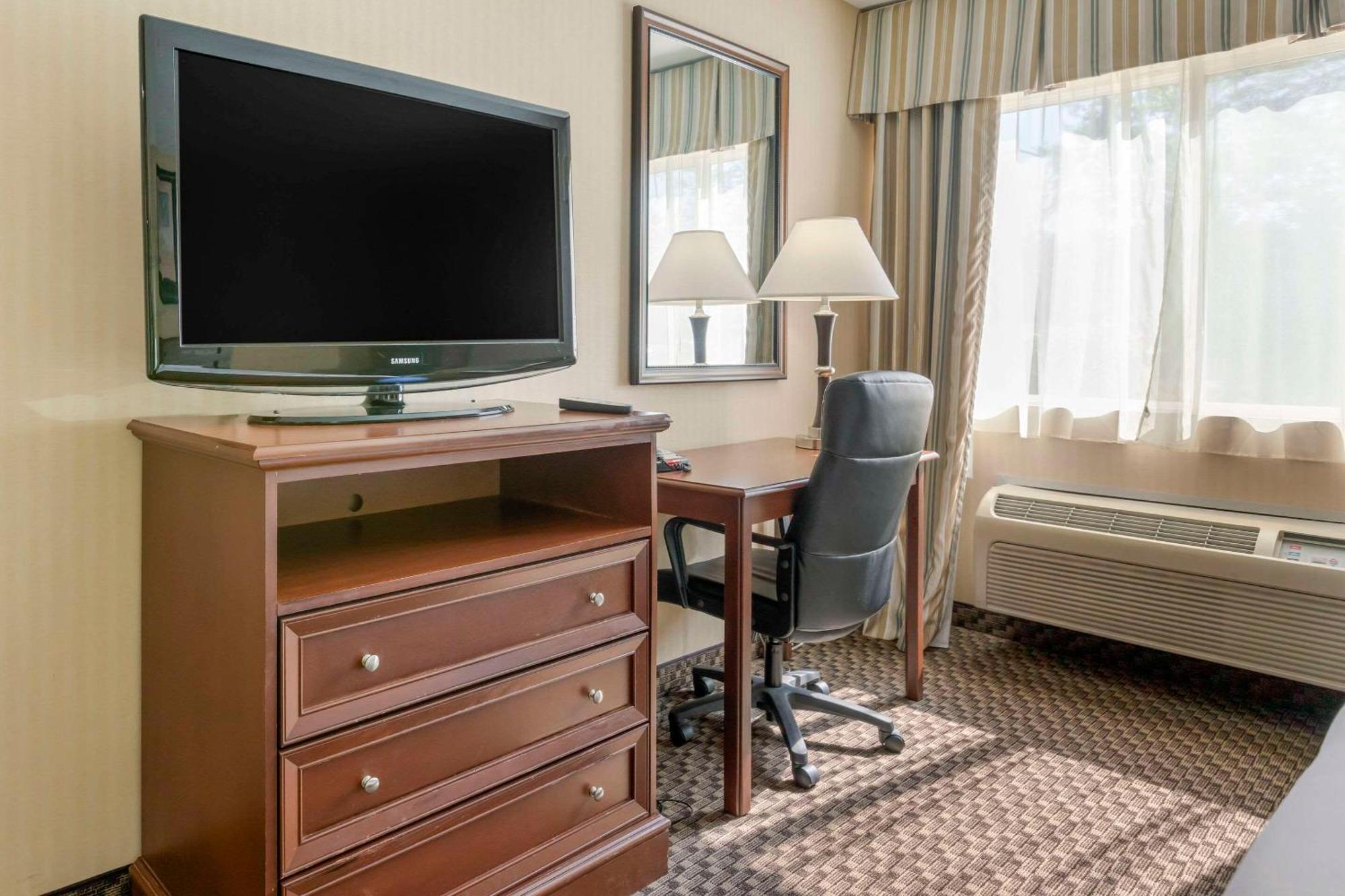 Comfort Inn Traverse City Dış mekan fotoğraf
