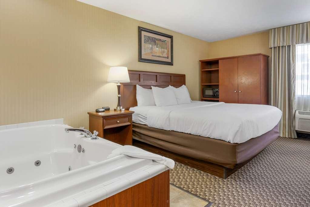 Comfort Inn Traverse City Oda fotoğraf
