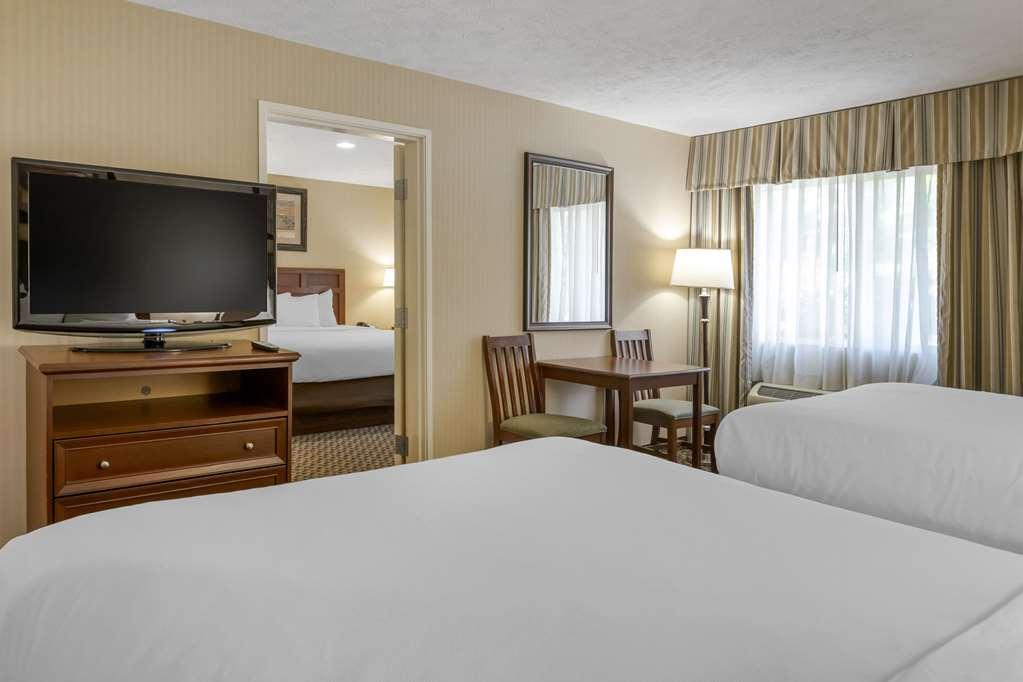 Comfort Inn Traverse City Oda fotoğraf