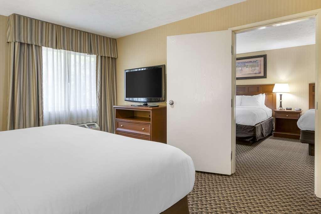 Comfort Inn Traverse City Oda fotoğraf