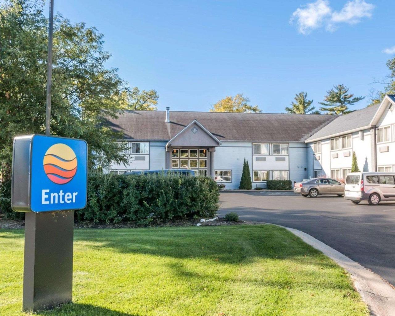 Comfort Inn Traverse City Dış mekan fotoğraf